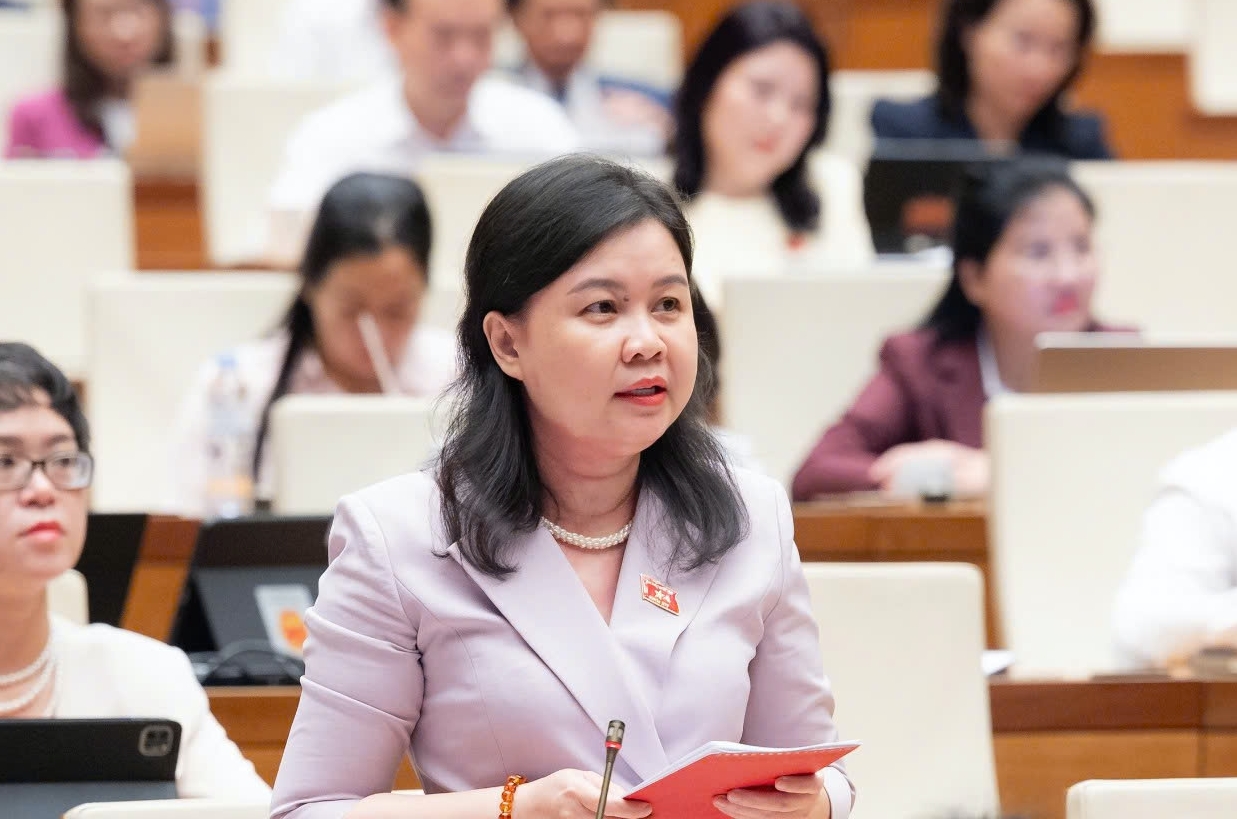 Đại biểu chỉ rõ 3 điểm nghẽn lớn đang cản trở phát triển văn hóa - Ảnh 2.