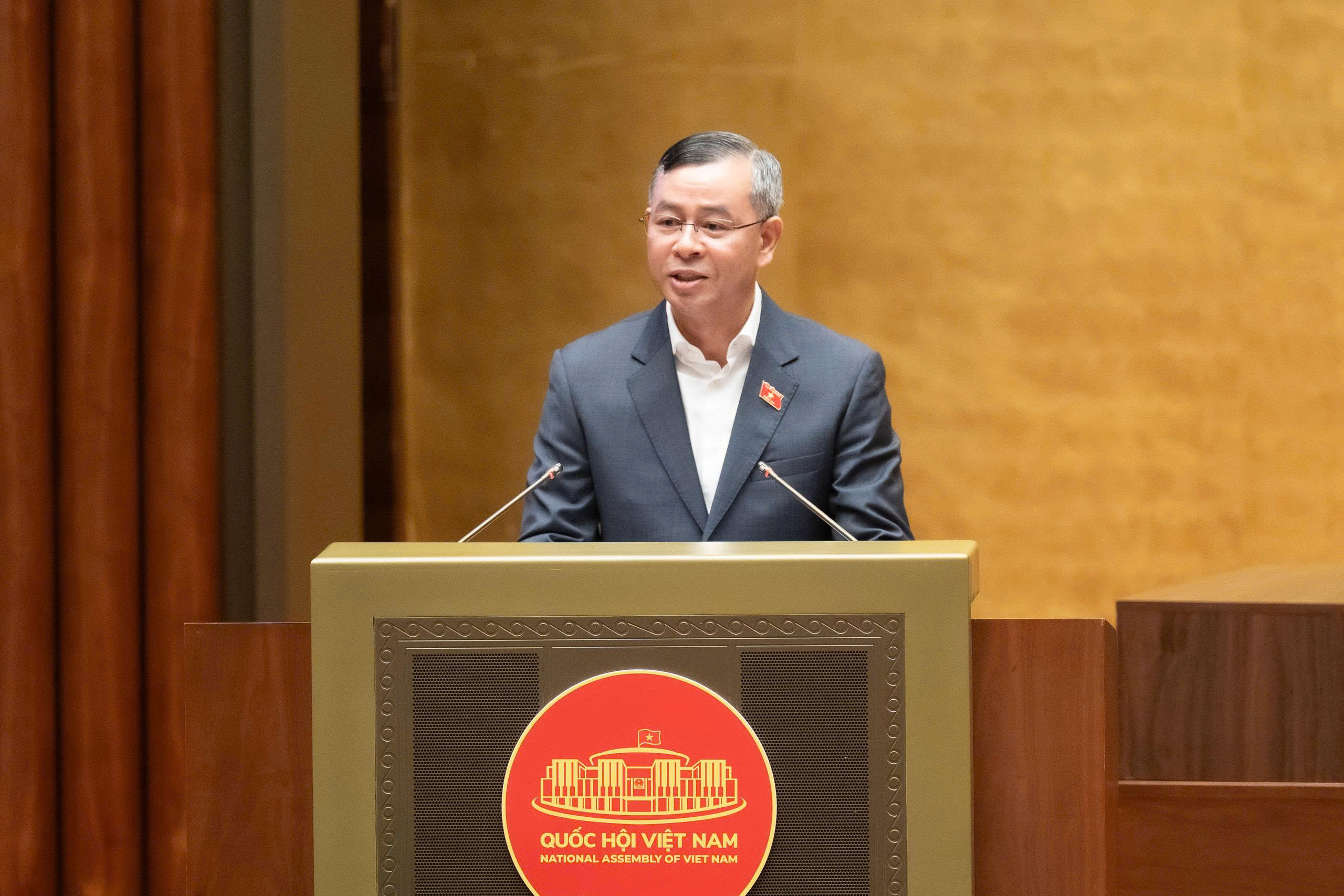 Bộ trưởng Bộ Tài chính: Ngưỡng chịu thuế 1 tỷ đồng với hộ kinh doanh là hài hòa - Ảnh 1.