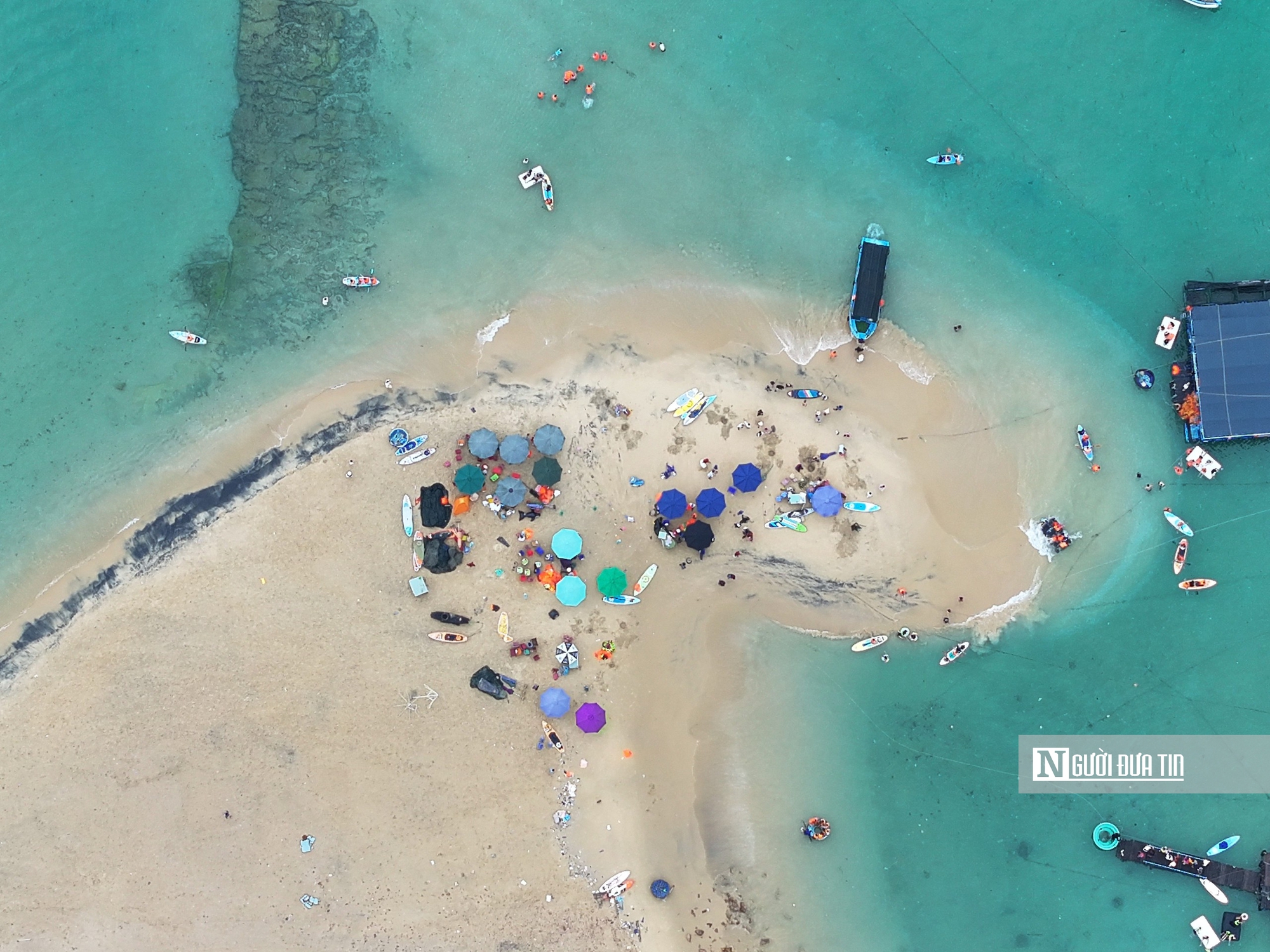 M&ugrave;a du lịch biển Quy Nhơn với nhiều trải nghiệm hấp dẫn- Ảnh 1.