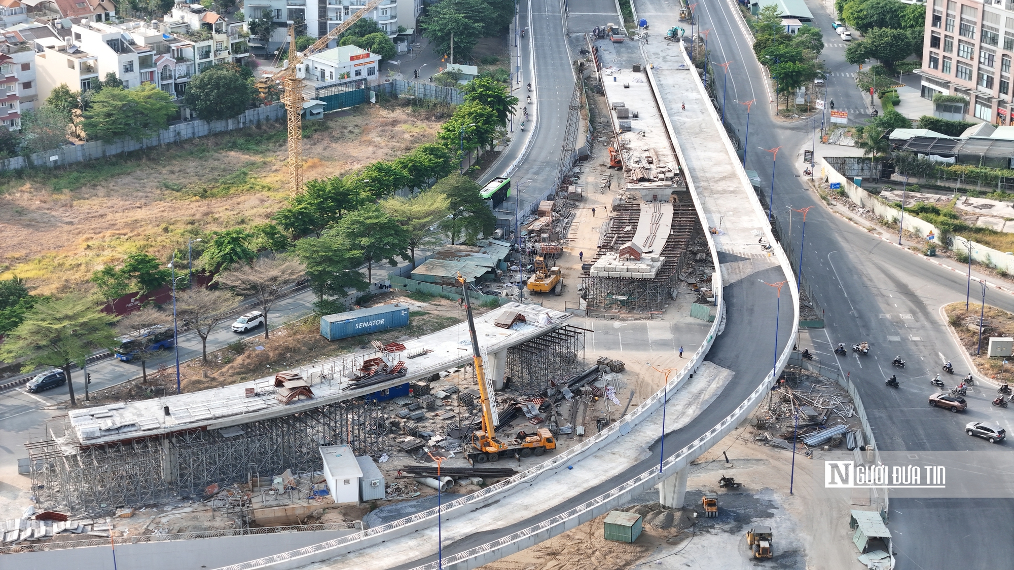 Tp.HCM: Hạng mục lớn thứ 4 ở n&uacute;t giao th&ocirc;ng An Ph&uacute; đ&atilde; trải nhựa đường, sẵn s&agrave;ng th&ocirc;ng xe v&agrave;o 30/4 - Ảnh 3.