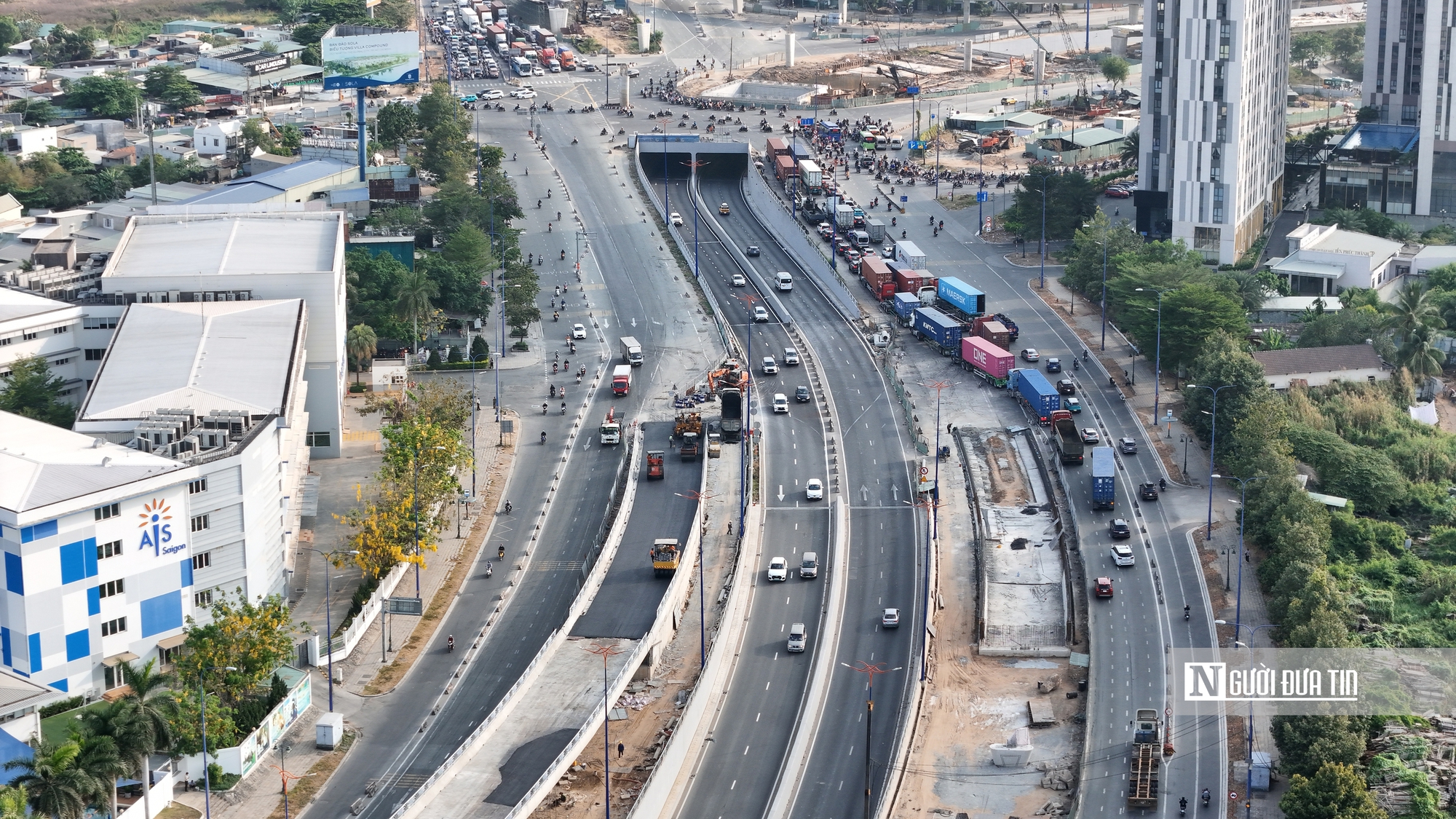 Tp.HCM: Hạng mục lớn thứ 4 ở n&uacute;t giao th&ocirc;ng An Ph&uacute; đ&atilde; trải nhựa đường, sẵn s&agrave;ng th&ocirc;ng xe v&agrave;o 30/4 - Ảnh 6.
