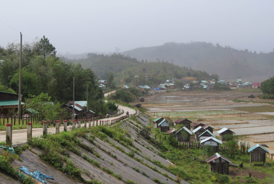 Động đất dồn dập, Quảng Ng&atilde;i lại vừa rung lắc- Ảnh 1.