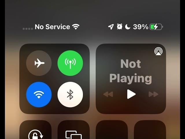 Điện thoại hiện l&ecirc;n d&ograve;ng chữ n&agrave;y l&agrave; biểu hiện bị chiếm đoạt SIM  - Ảnh 1.