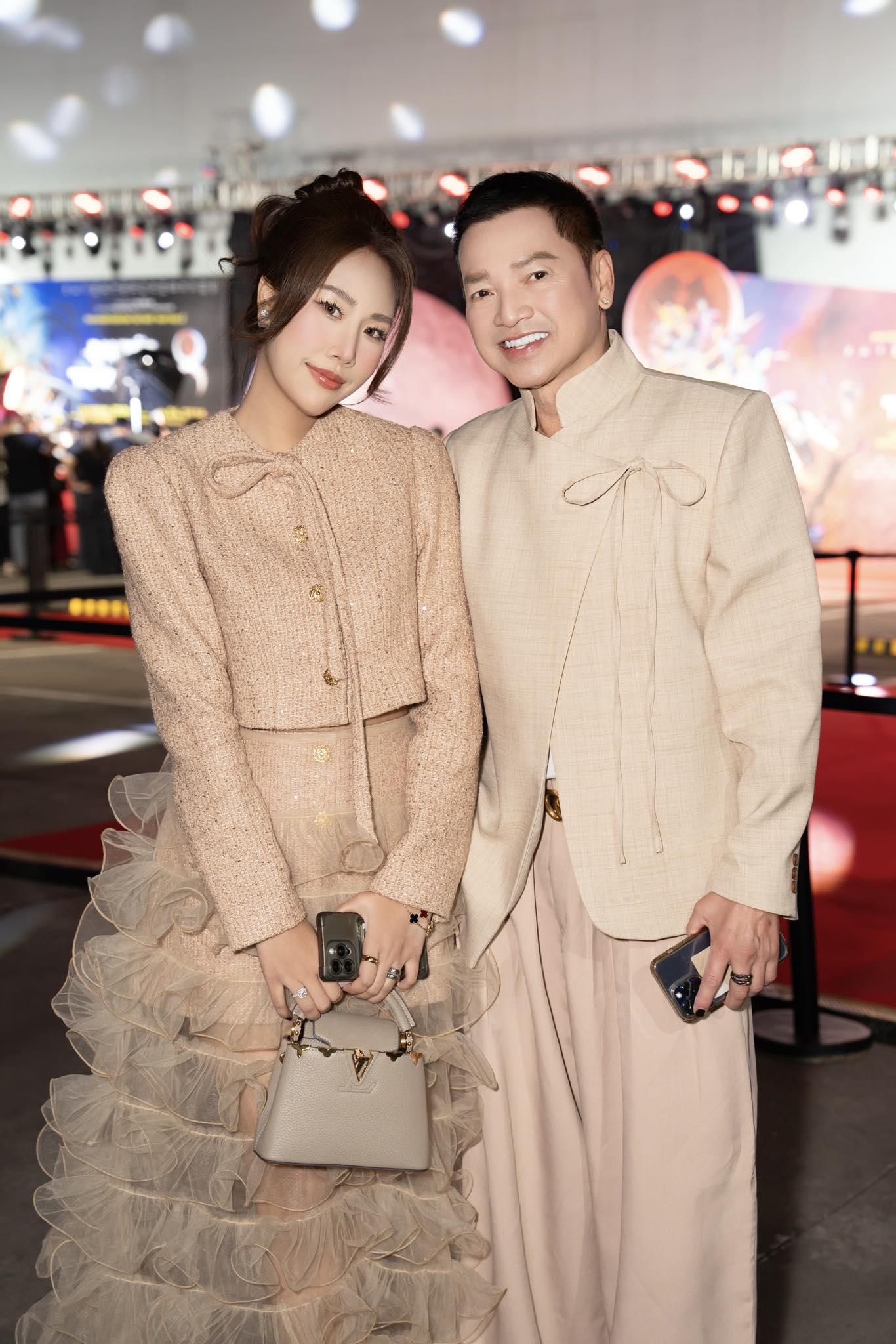 Nam nghệ sĩ đình đám U70 đã đăng ký kết hôn với mẹ đơn thân kém 37 tuổi - Ảnh 2.