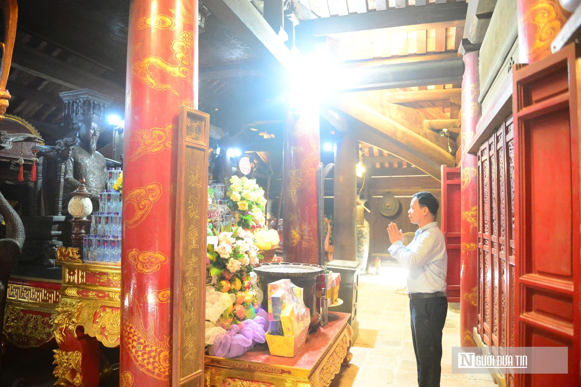 Rộn r&agrave;ng lễ hội tưởng niệm 1.021 năm ng&agrave;y mất vua L&ecirc; Ho&agrave;n- Ảnh 8.