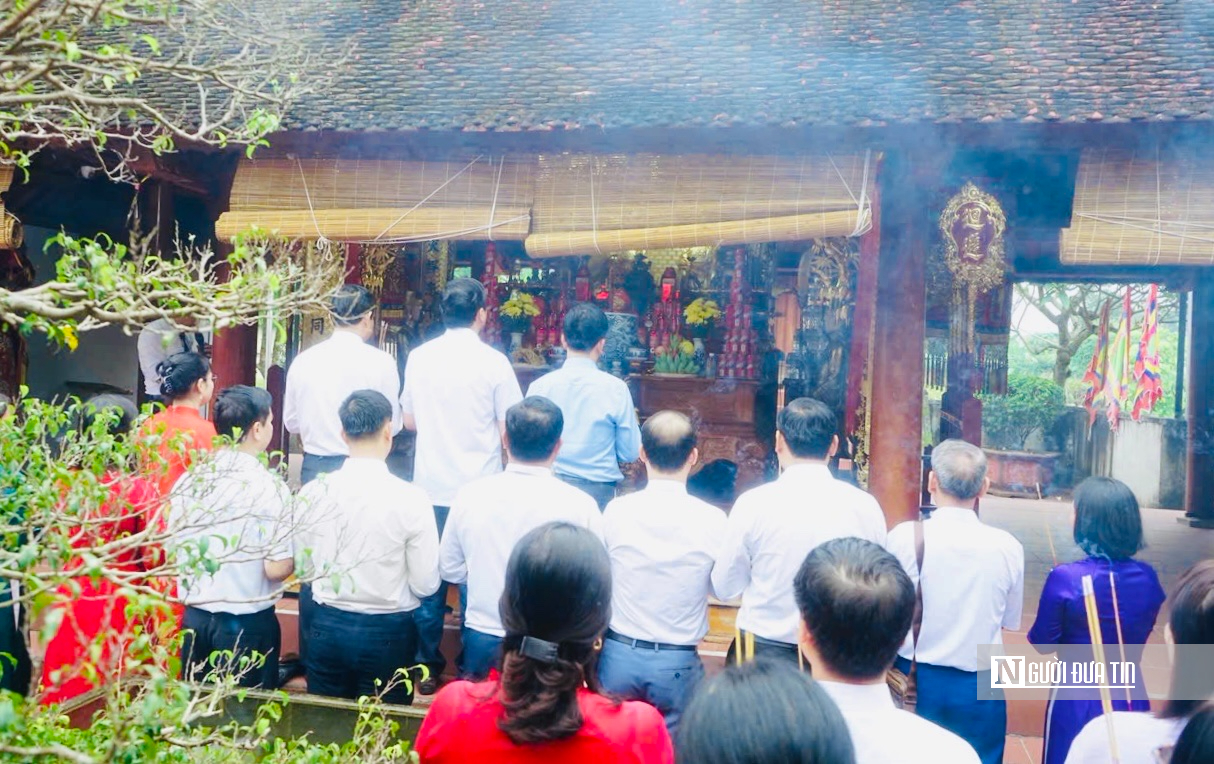 H&agrave; Tĩnh: Tưng bừng lễ hội đua thuyền tr&ecirc;n s&ocirc;ng Ng&agrave;n Phố- Ảnh 6.