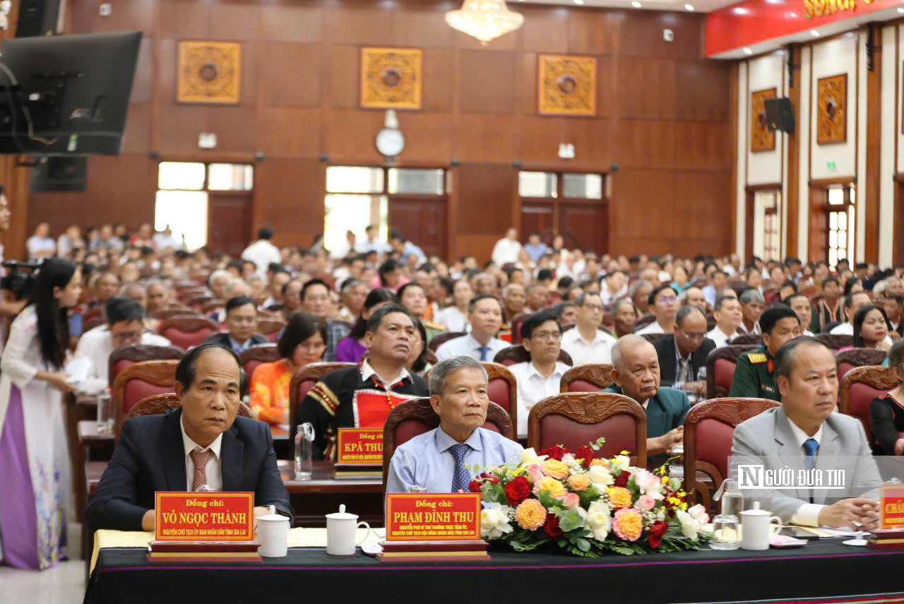 Tọa đ&agrave;m kỷ niệm 80 năm B&aacute;c Hồ gửi thư cho Đại hội c&aacute;c d&acirc;n tộc thiểu số miền Nam- Ảnh 3.