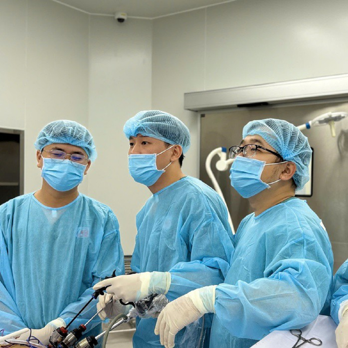 Người đàn ông bất ngờ phát hiện mắc u thận từ dấu hiệu nhiều người Việt bỏ qua - Ảnh 1.