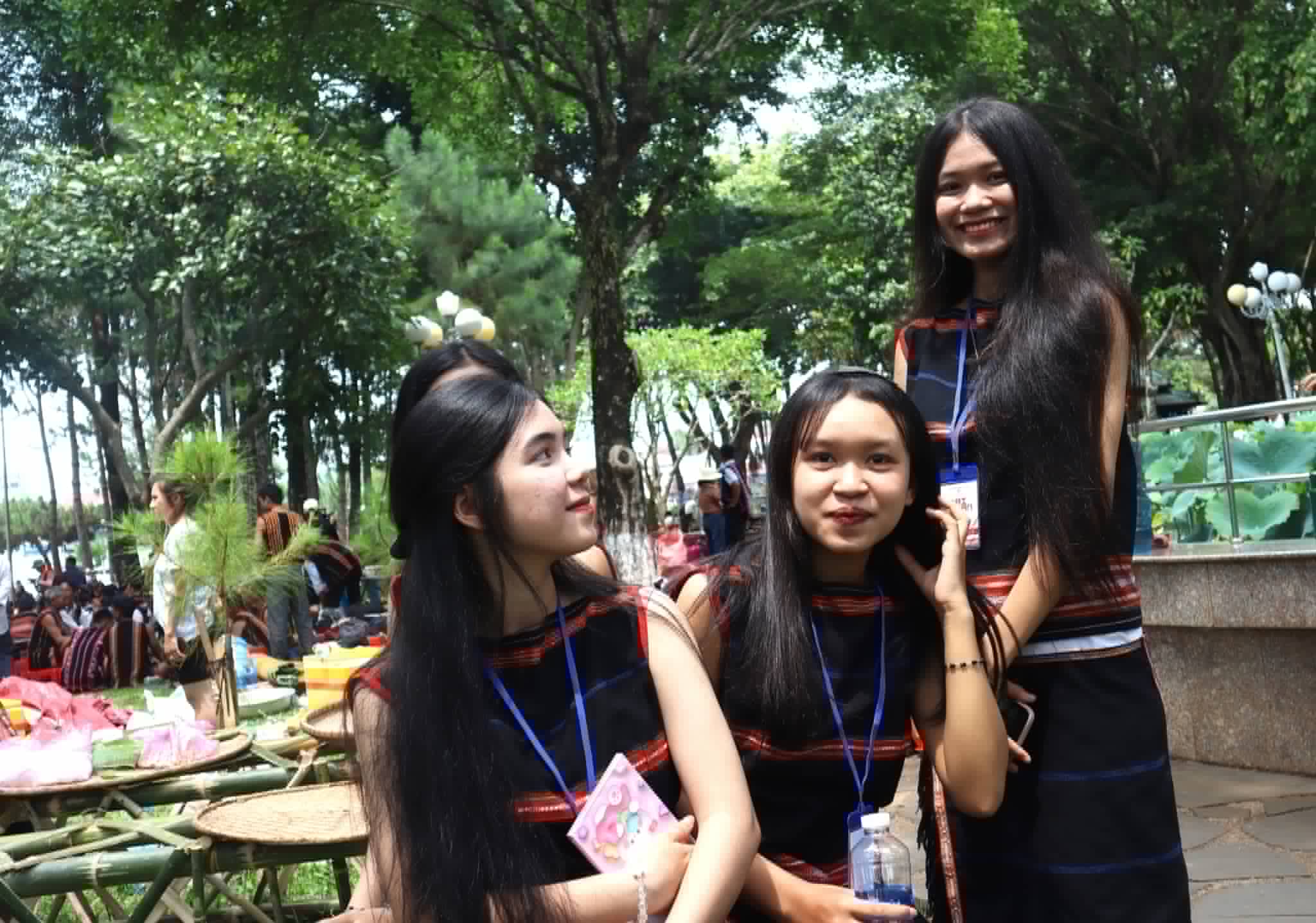 Ngày nghỉ đi chơi...- Ảnh 4.