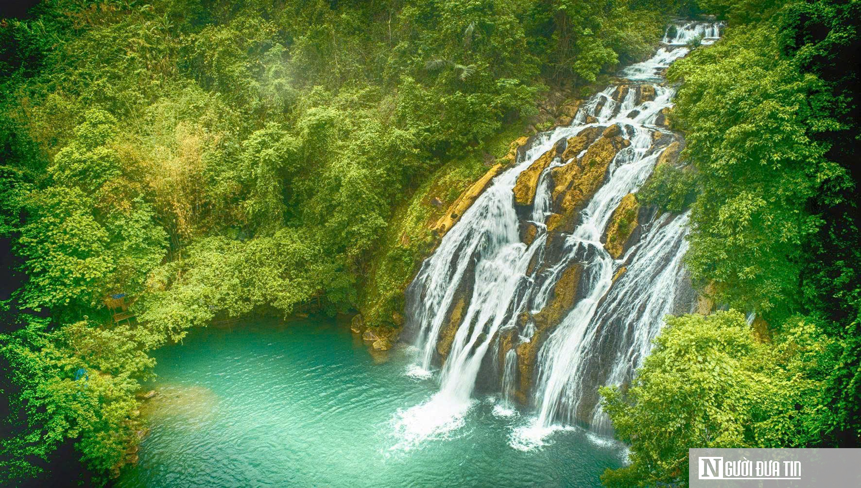 Ngắm mây trên đỉnh Sa Mù, trải nghiệm thác Tà Puông tuyệt đẹp giữa núi rừng Quảng Trị- Ảnh 6.