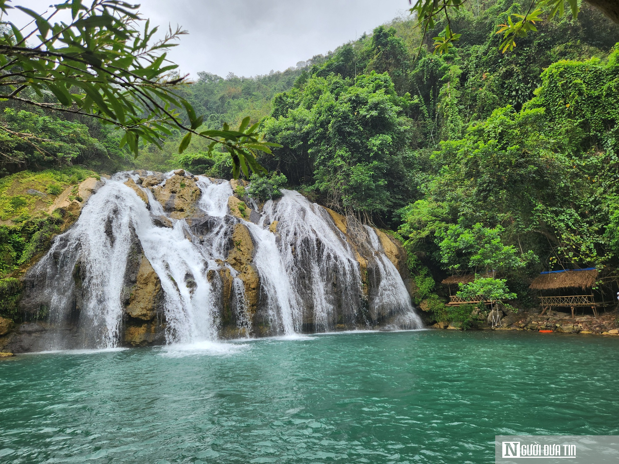 Ngắm mây trên đỉnh Sa Mù, trải nghiệm thác Tà Puông tuyệt đẹp giữa núi rừng Quảng Trị- Ảnh 7.
