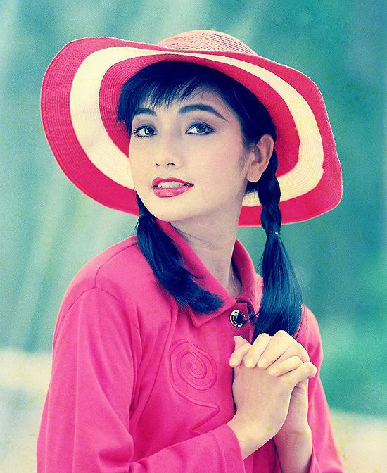 "Mỹ nh&acirc;n h&agrave;ng đầu những năm 90", cuộc sống b&igrave;nh dị sau 37 năm đăng quang Hoa hậu - Ảnh 2.