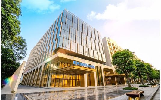 Eximbank khai trương trụ sở chính Hà Nội, lợi nhuận quý I/2026 đạt 338 tỷ đồng