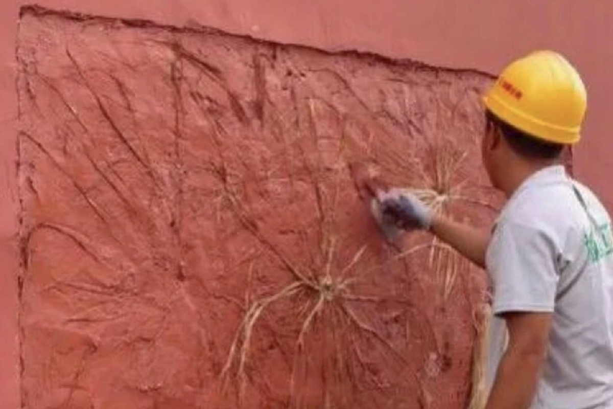 Bí ẩn bức tường màu đỏ Tử Cấm Thành: Thời xưa dùng 60 tấn tiết lợn mỗi năm để 