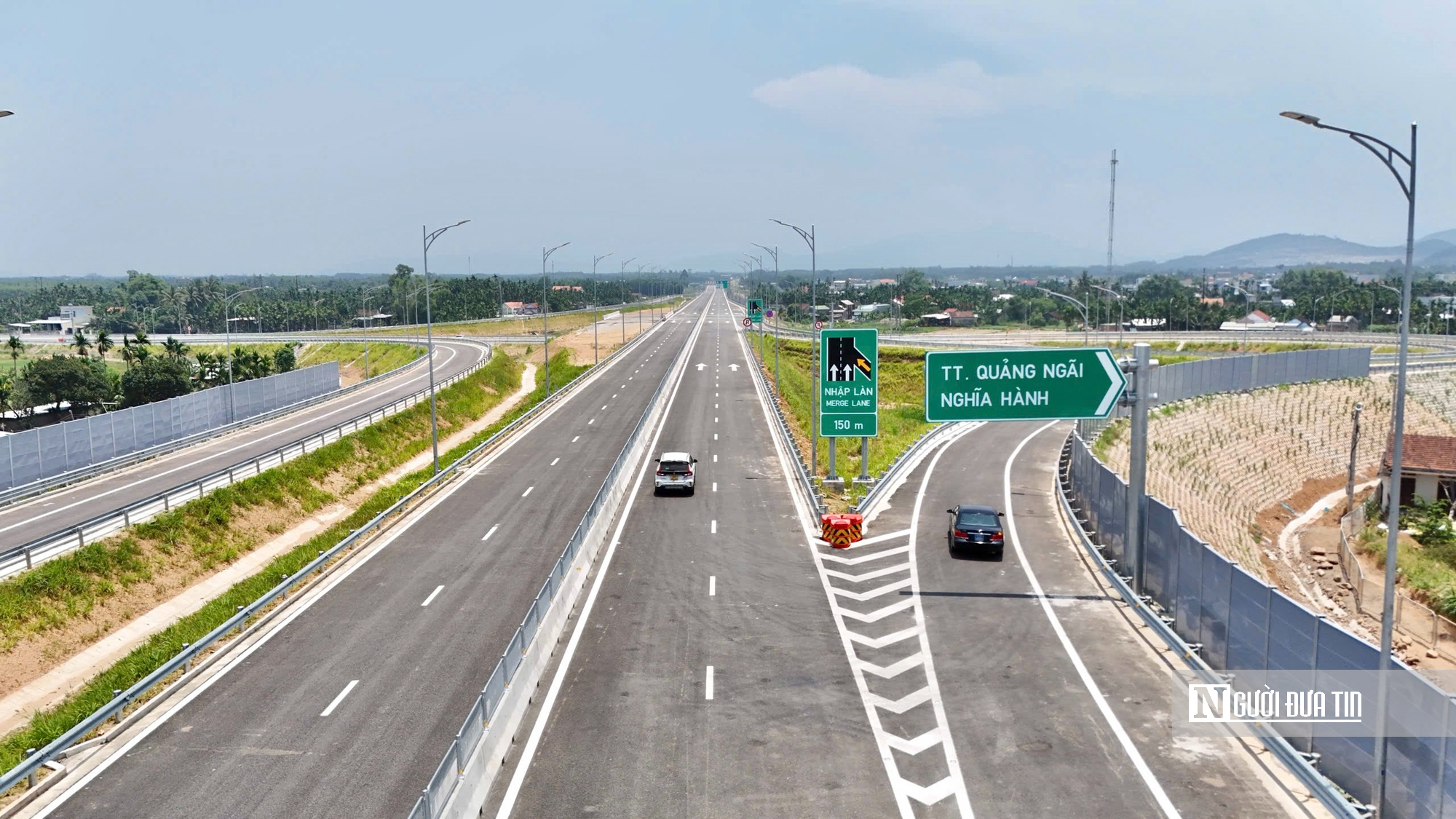 To&agrave;n cảnh ch&iacute;nh thức khai th&aacute;c cao tốc Quảng Ng&atilde;i - Ho&agrave;i Nhơn - Ảnh 8.