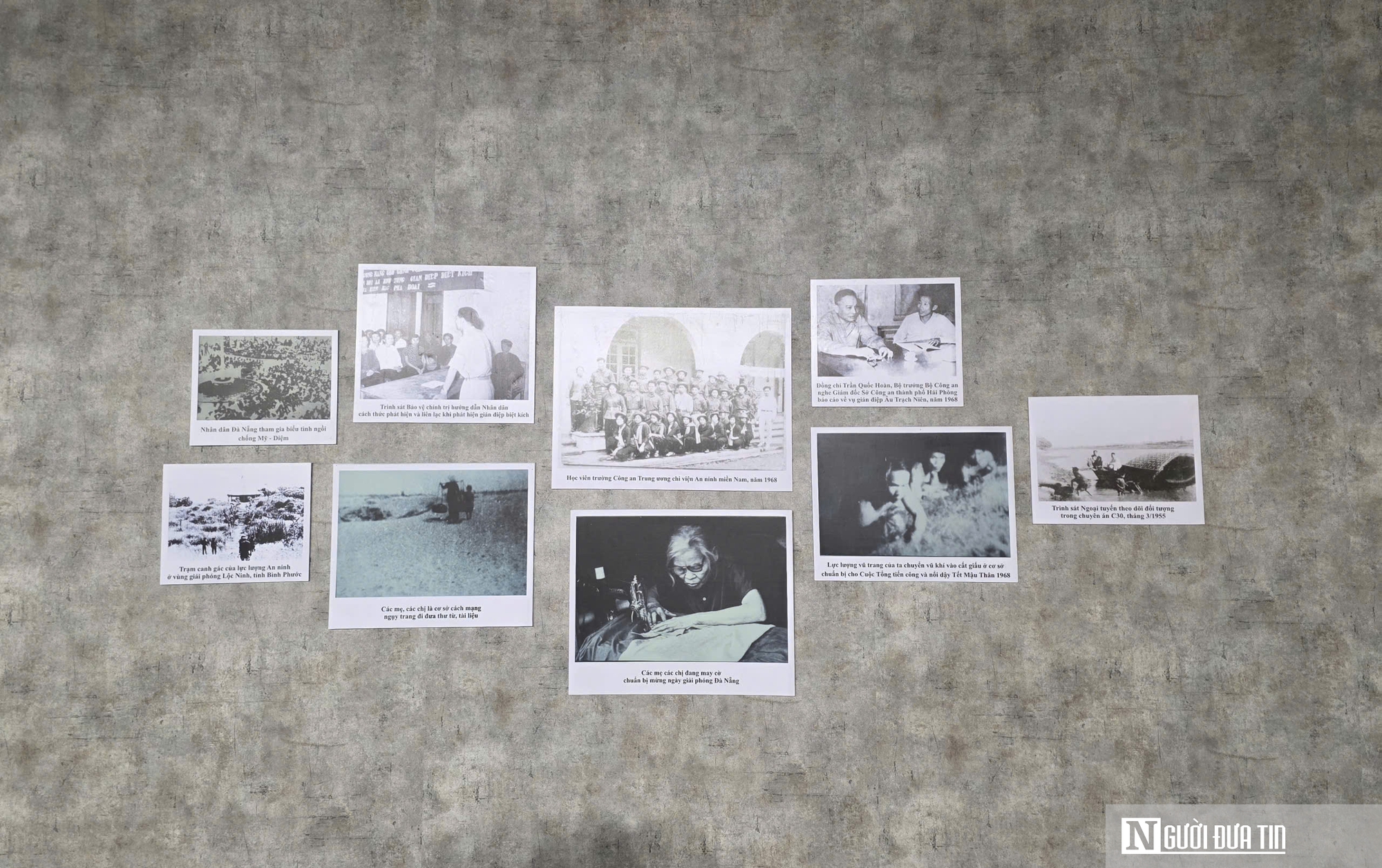 Người d&acirc;n, du kh&aacute;ch trải nghiệm "bức tường an ninh", h&ograve;a m&igrave;nh v&agrave;o &ldquo;Tổ quốc b&igrave;nh y&ecirc;n&rdquo; ở Đ&agrave; Nẵng- Ảnh 12.