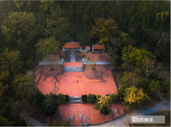 Kh&aacute;m ph&aacute; đền Mai An Ti&ecirc;m, nghe huyền t&iacute;ch lập nghiệp nơi đảo hoang của "&ocirc;ng tổ dưa hấu"- Ảnh 1.