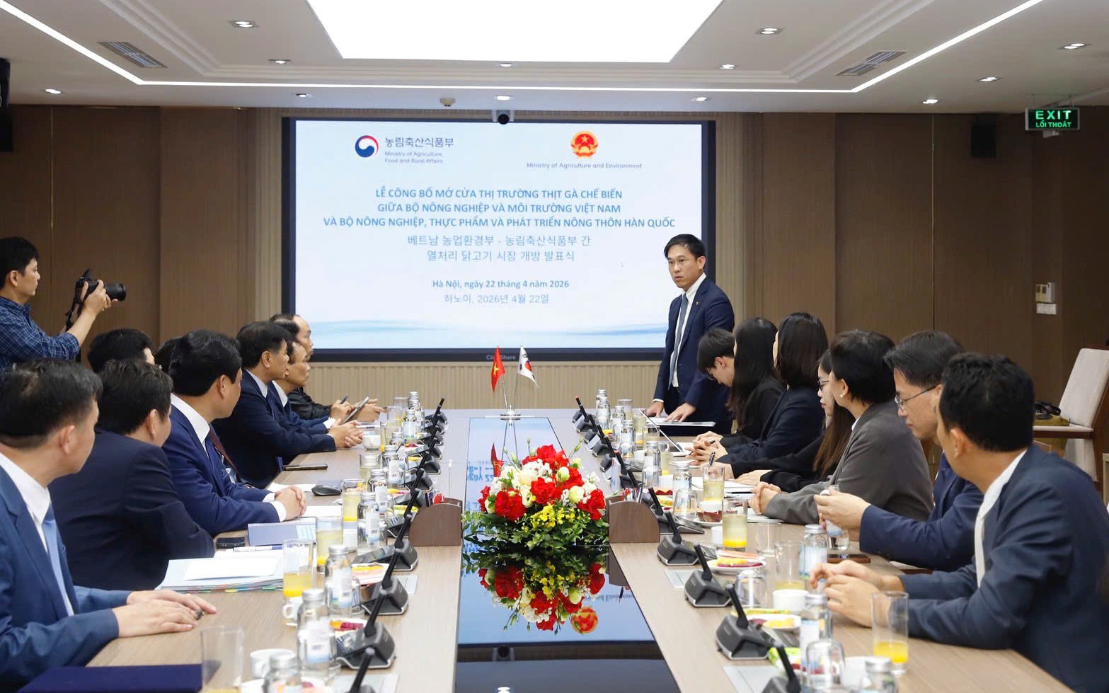 Việt Nam và Hàn Quốc mở cửa thị trường thịt gà chế biến