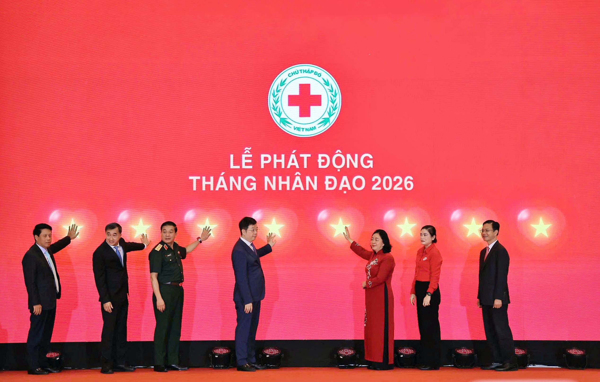 Nhân đạo phải trở thành động lực phát triển của đất nước - Ảnh 2.