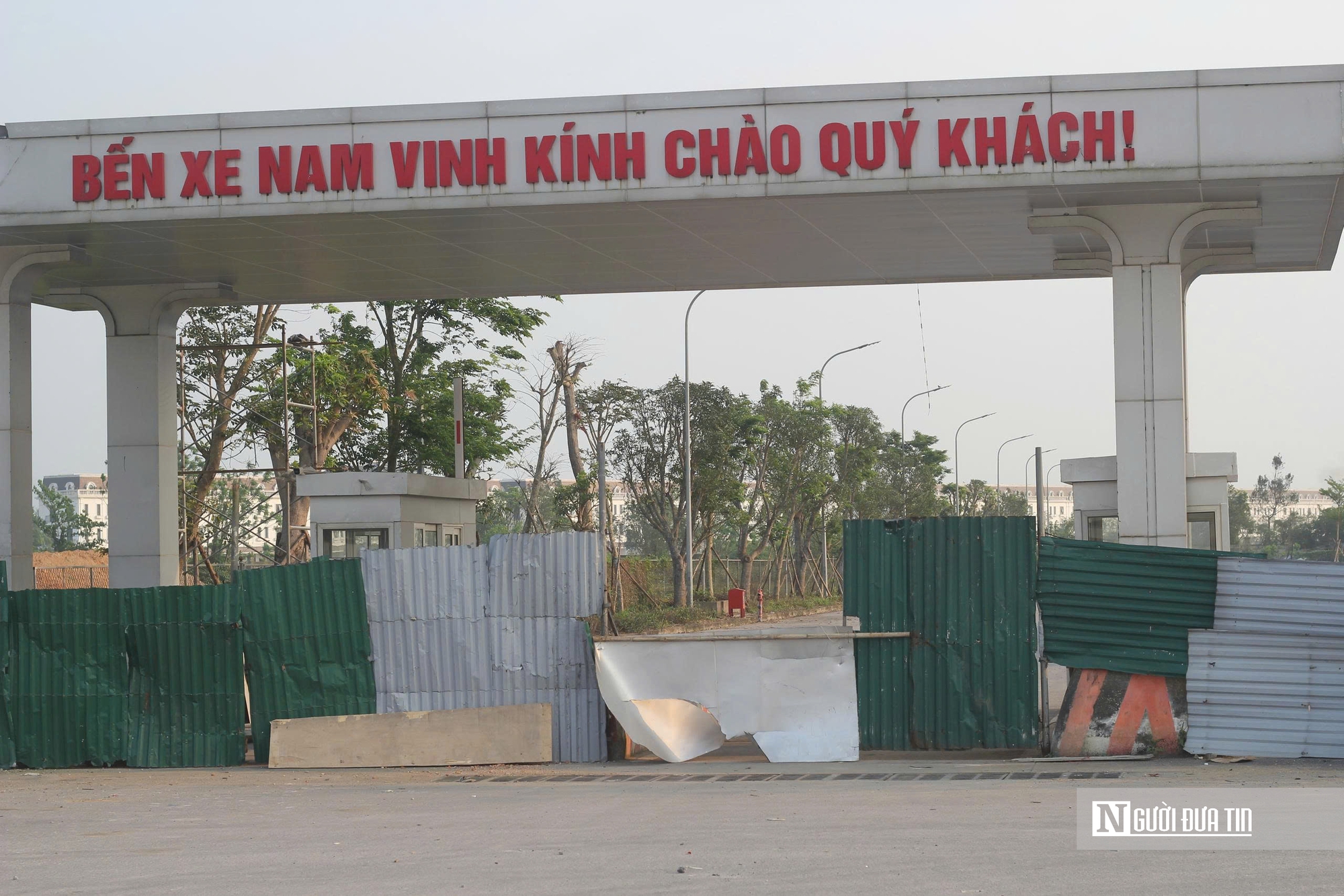 Mục sở thị bến xe 250 tỷ đồng ở Nghệ An “đắp chiếu” chưa thể sử dụng- Ảnh 1.