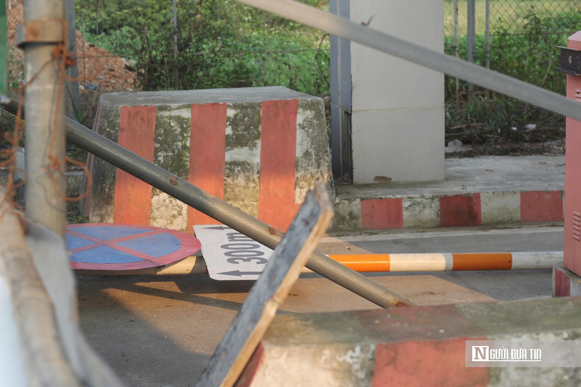 Mục sở thị bến xe 250 tỷ đồng ở Nghệ An “đắp chiếu” chưa thể sử dụng- Ảnh 3.