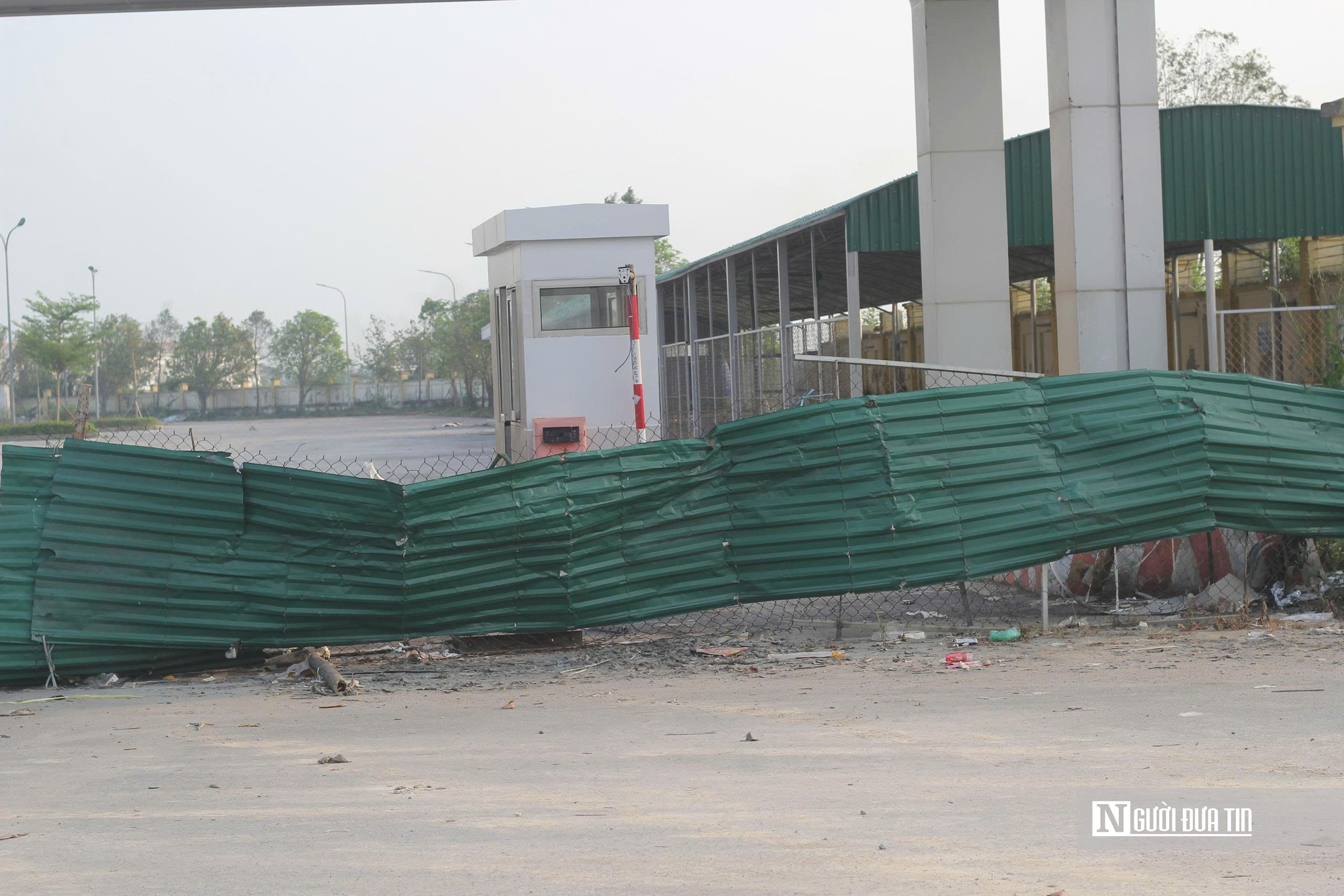 Mục sở thị bến xe 250 tỷ đồng ở Nghệ An “đắp chiếu” chưa thể sử dụng- Ảnh 7.