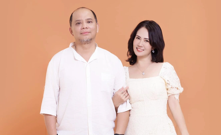 Chân dung NSƯT U60 có 4 con, được chồng cưng chiều như “trứng mỏng”: Hôn nhân gần 30 năm vẫn ngọt ngào - Ảnh 2.