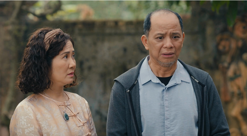 Chân dung NSƯT U60 có 4 con, được chồng cưng chiều như “trứng mỏng”: Hôn nhân gần 30 năm vẫn ngọt ngào - Ảnh 1.