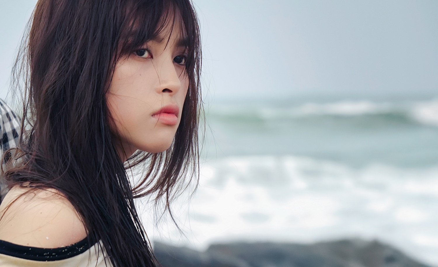 Tiểu Vy - Quốc Trường lộ clip th&acirc;n mật, d&ograve;ng trạng th&aacute;i &ldquo;thả th&iacute;nh&rdquo; khiến netizen dậy s&oacute;ng - Ảnh 8.