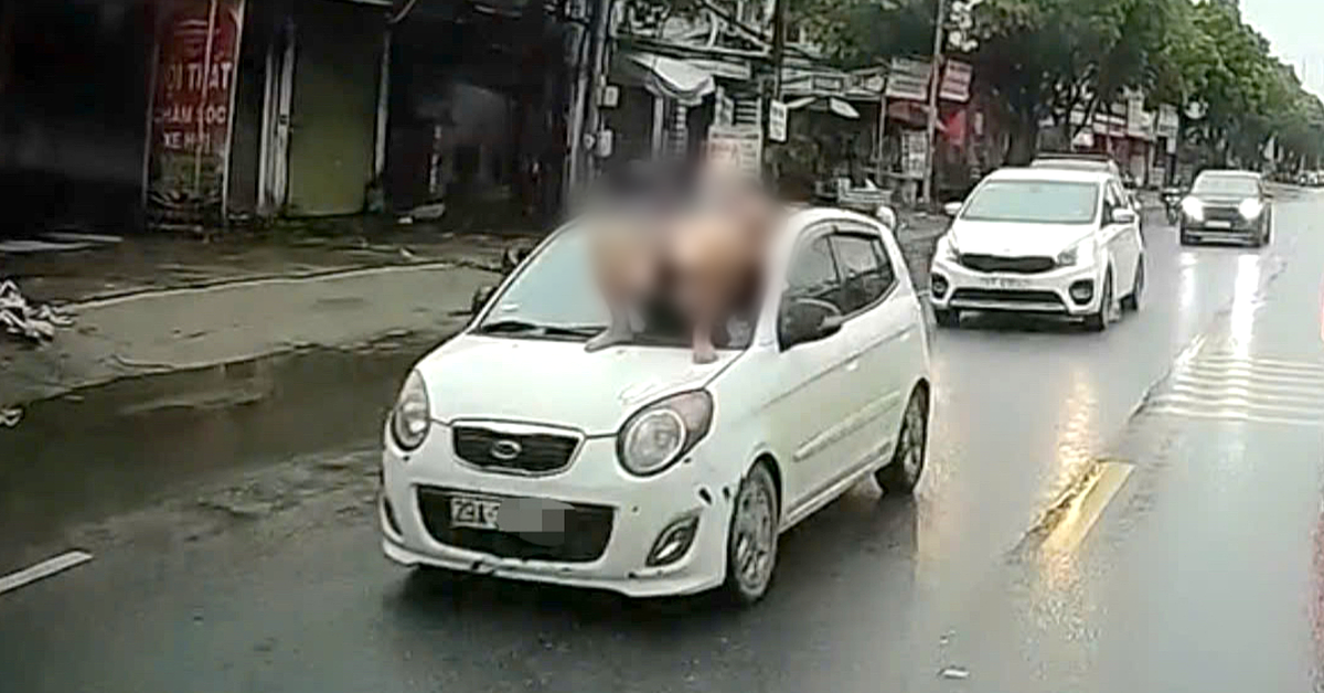  Vụ việc nam thanh niên nằm trên nắp capo ô tô đang chạy, công an vào cuộc xử lý - Ảnh 1.