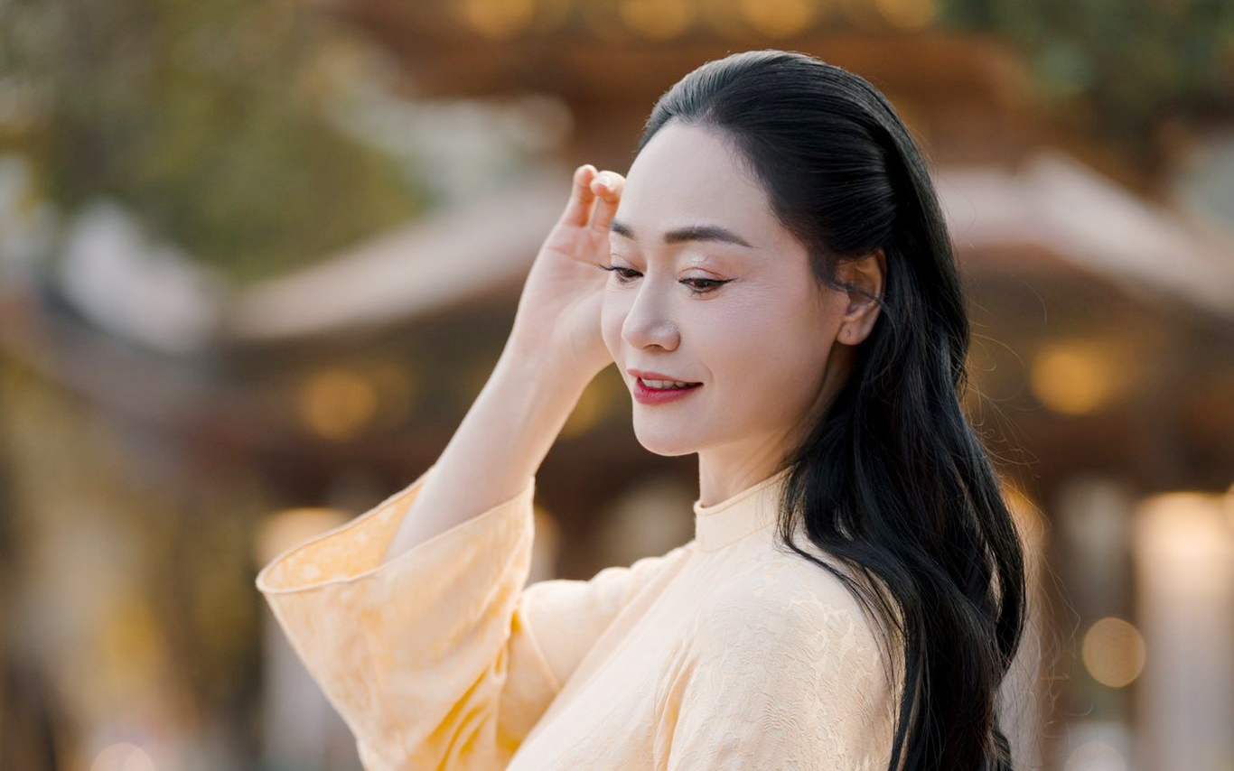 Quách Thu Phương gây bão với vai bà Dung 'ác mộng' trong 'Bước chân vào đời'