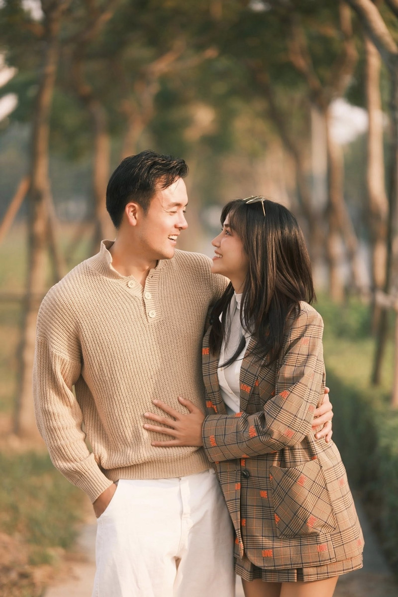 Mỹ nhân VFC: Sự nghiệp nhiều thăng trầm, hôn nhân viên mãn bên chồng điển trai - Ảnh 7.