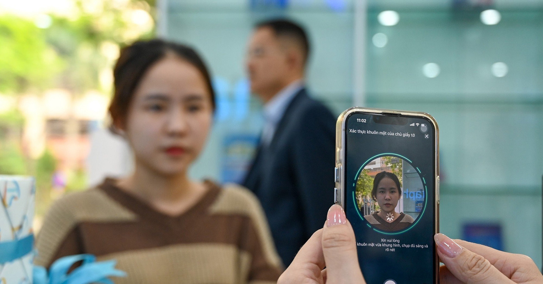 Từ 15/4, siết chặt SIM chính chủ bằng sinh trắc học: Không xác thực có thể bị khóa chiều gọi, nhắn tin - Ảnh 2.