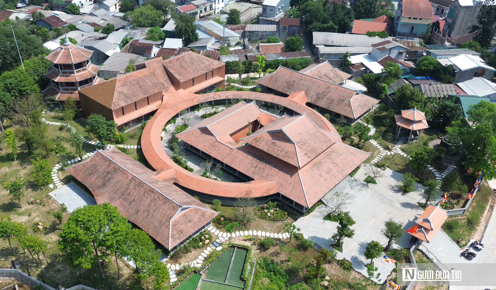 Mục sở thị cổ tự hơn 300 năm với kiến trúc hiếm gặp giữa lòng Cố đô Huế- Ảnh 1. Mục sở thị cổ tự hơn 300 năm với kiến trúc hiếm gặp giữa lòng Cố đô Huế- Ảnh 1.