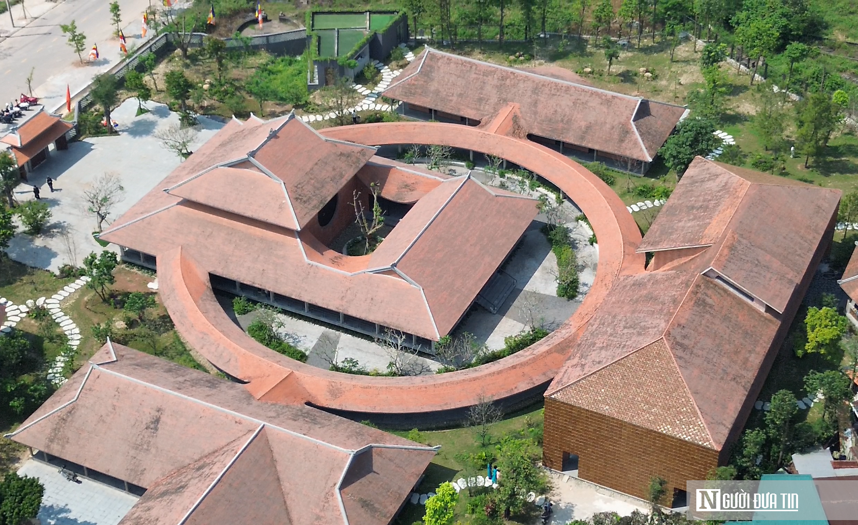 Mục sở thị cổ tự hơn 300 năm với kiến trúc hiếm gặp giữa lòng Cố đô Huế- Ảnh 2. Mục sở thị cổ tự hơn 300 năm với kiến trúc hiếm gặp giữa lòng Cố đô Huế- Ảnh 2.