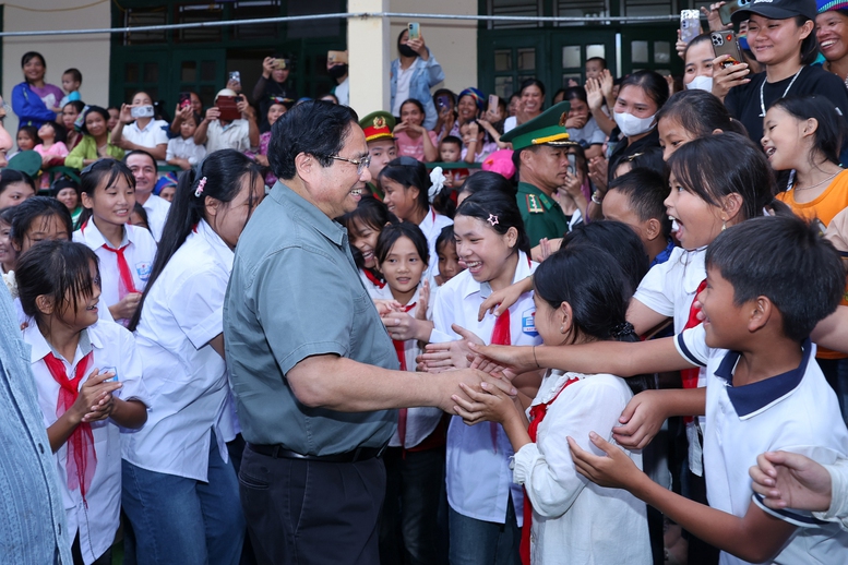 Tăng tốc bứt ph&aacute;, quyết t&acirc;m thực hiện thắng lợi Nghị quyết Đại hội Đại biểu To&agrave;n quốc lần thứ XIV của Đảng- Ảnh 3.