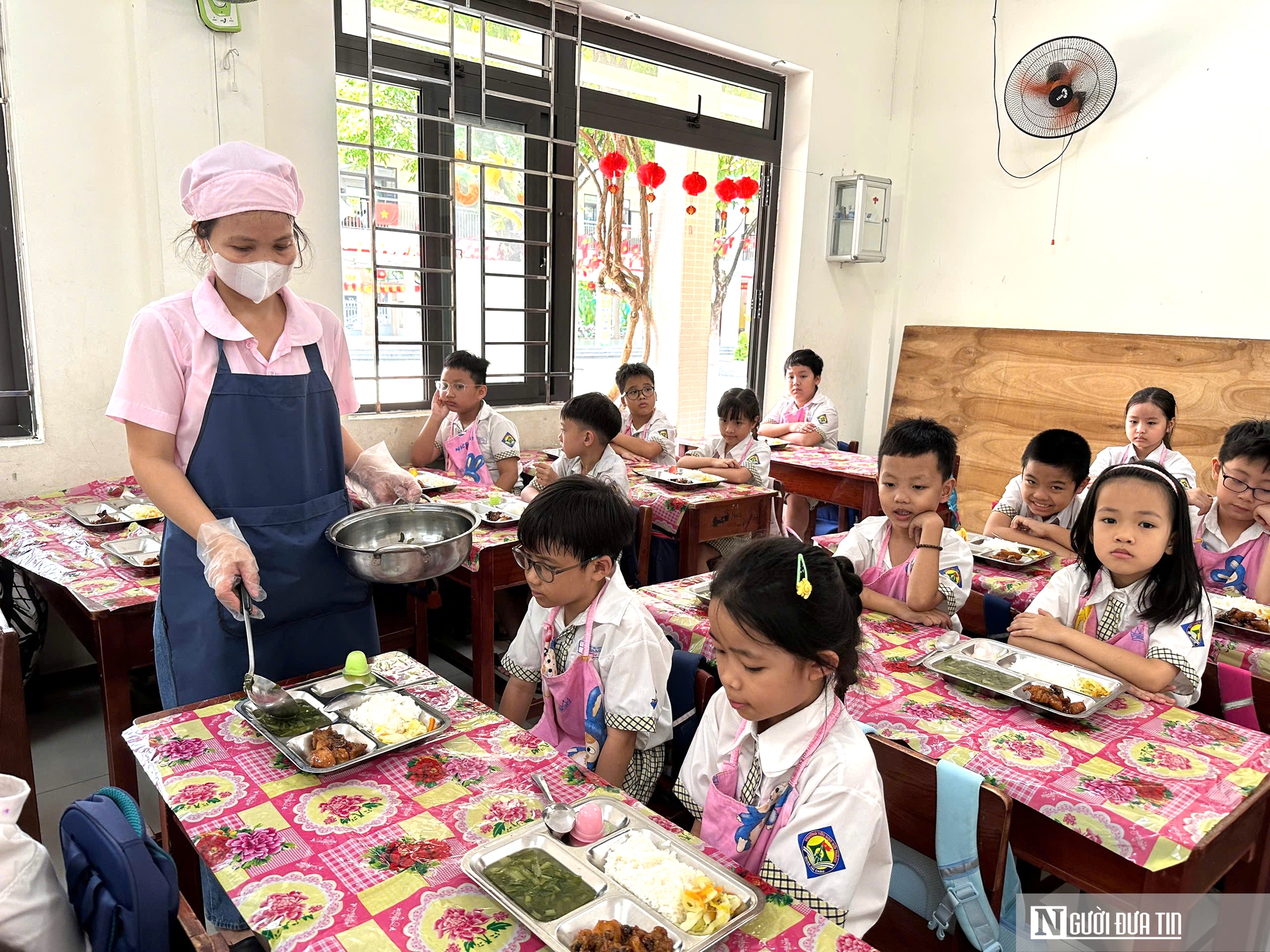 Đ&agrave; Nẵng: Trường học tăng cường &ldquo;g&aacute;c cổng&rdquo;, giữ an to&agrave;n bữa ăn học đường- Ảnh 8.