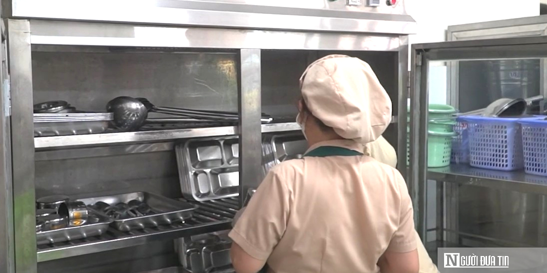 Đà Nẵng: Trường học tăng cường “gác cổng”, giữ an toàn bữa ăn học đường- Ảnh 3. Đà Nẵng: Trường học tăng cường “gác cổng”, giữ an toàn bữa ăn học đường- Ảnh 3.