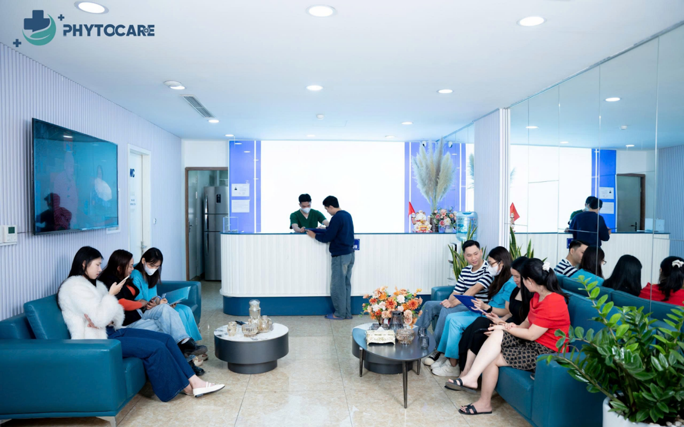 Phòng khám Da liễu PhytoCare: Địa chỉ uy tín với đội ngũ bác sĩ chuyên môn cao và công nghệ hiện đại
