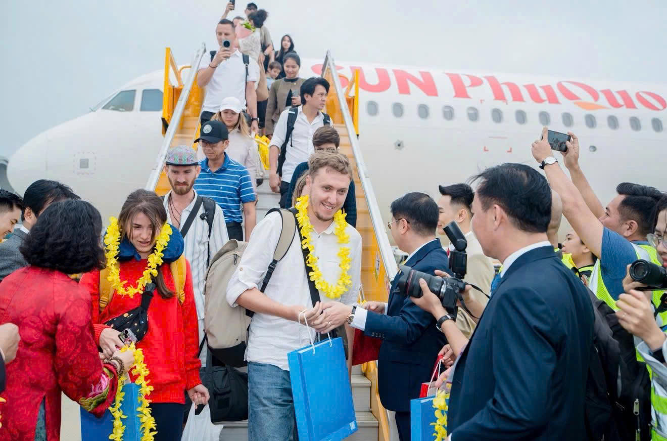 Mở “đường băng” cho kinh tế tư nhân trong ngành hàng không- Ảnh 3. Mở “đường băng” cho kinh tế tư nhân trong ngành hàng không- Ảnh 3.