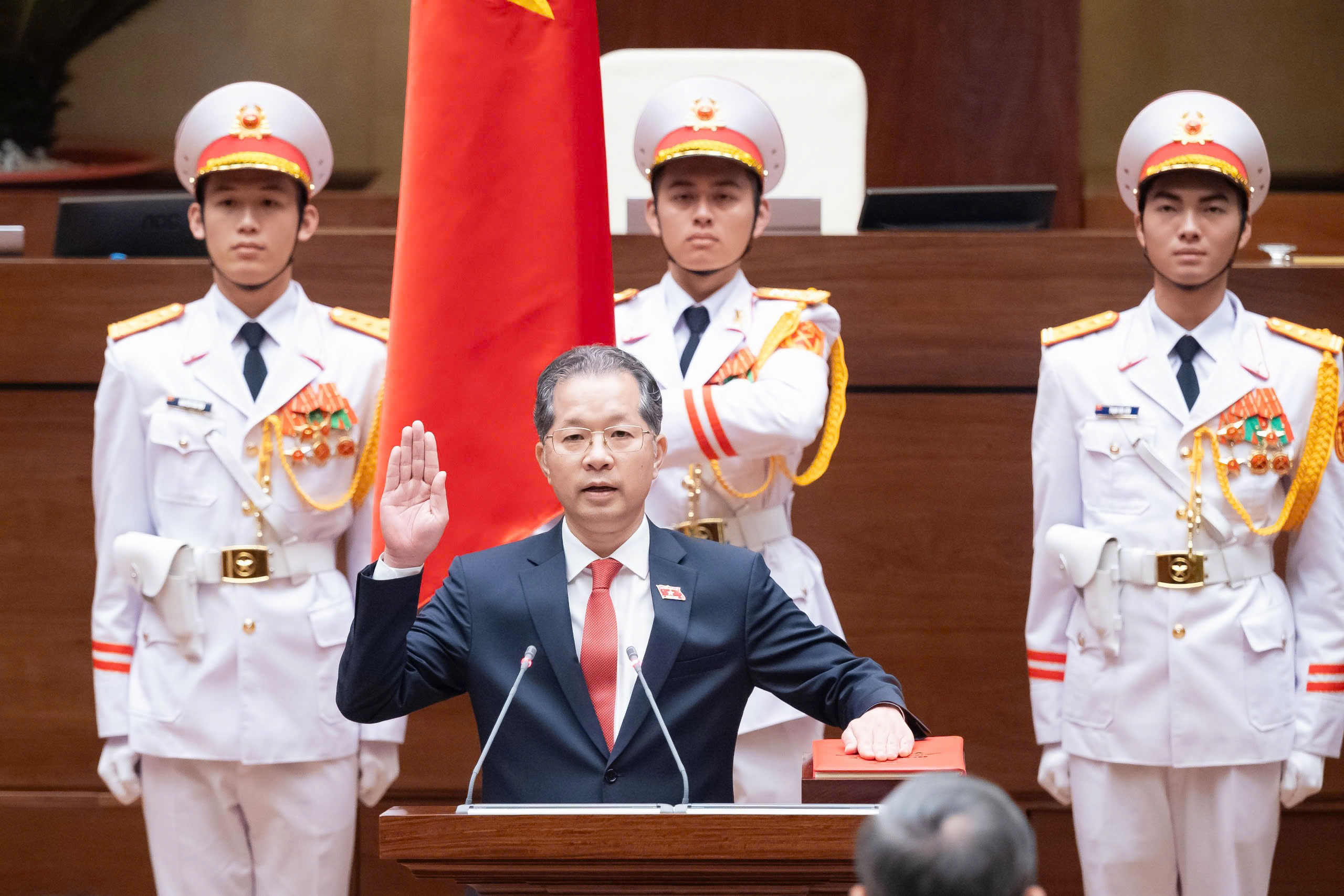 Chánh án TAND tối cao: Kiên quyết không để xảy ra oan sai, bỏ lọt tội phạm - Ảnh 1.