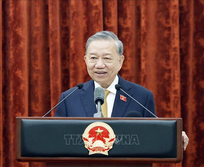 Tổng Bí thư, Chủ tịch nước Tô Lâm gặp mặt cán bộ Văn phòng Chủ tịch nước- Ảnh 2. Tổng Bí thư, Chủ tịch nước Tô Lâm gặp mặt cán bộ Văn phòng Chủ tịch nước- Ảnh 2.