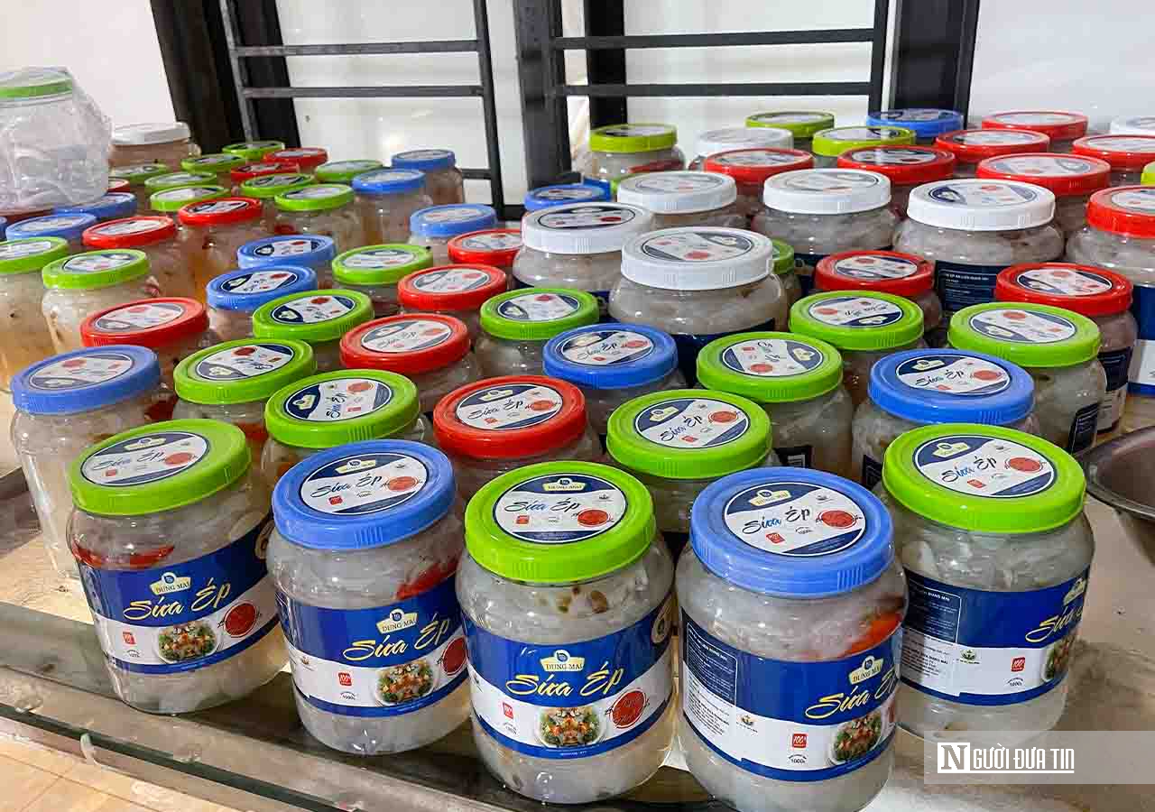 Lột x&aacute;c cho lo&agrave;i nổi tr&ecirc;n mặt biển, hướng ra thị trường quốc tế th&agrave;nh &ldquo;v&agrave;ng trắng&rdquo; của ngư d&acirc;n- Ảnh 3.