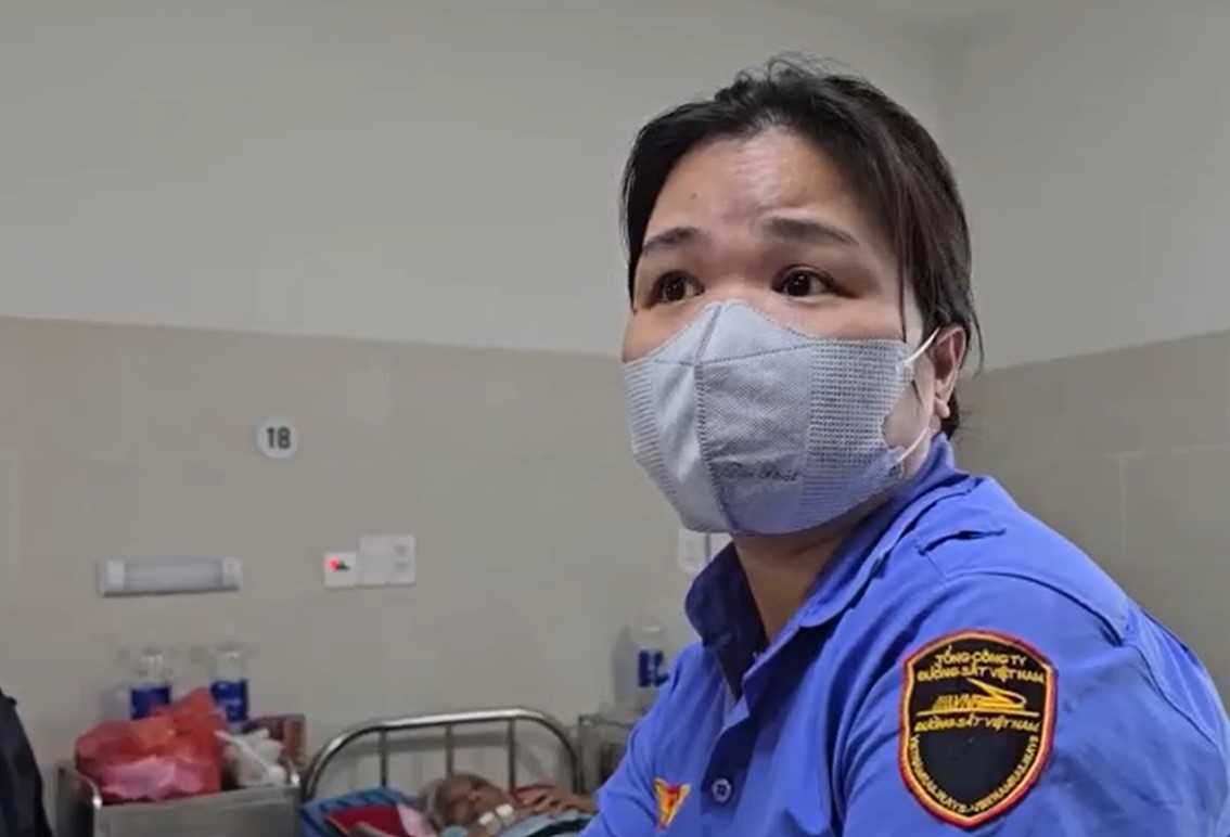 Vụ đánh 2 nữ gác chắn đường sắt ở Đà Nẵng: Bắt khẩn cấp người mẹ, con gái đang mang thai cũng liên quan- Ảnh 3. Vụ đánh 2 nữ gác chắn đường sắt ở Đà Nẵng: Bắt khẩn cấp người mẹ, con gái đang mang thai cũng liên quan- Ảnh 3.