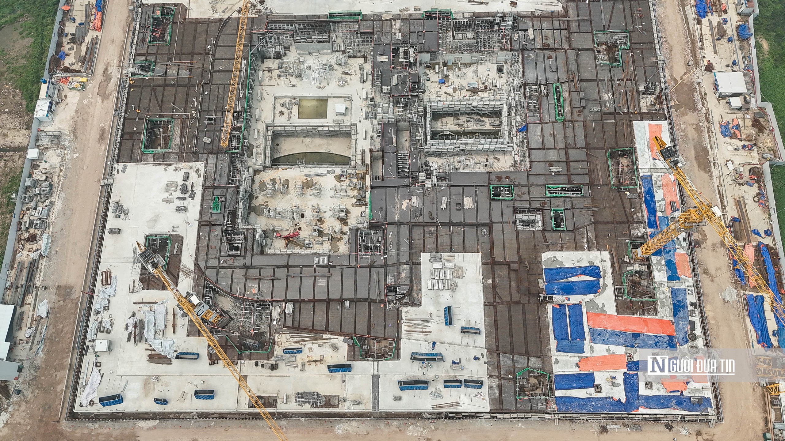 Hà Nội: Toàn cảnh đại công trường xây dựng nhà hát Opera bên cạnh hồ Tây- Ảnh 4.