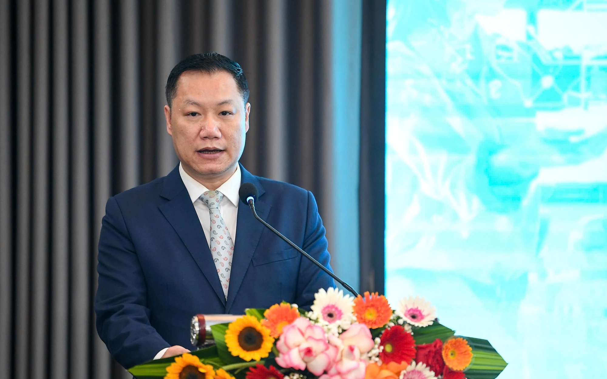 Giải pháp đột phá ngăn chảy máu chất xám, phát triển nhân tài trong kỷ nguyên mới