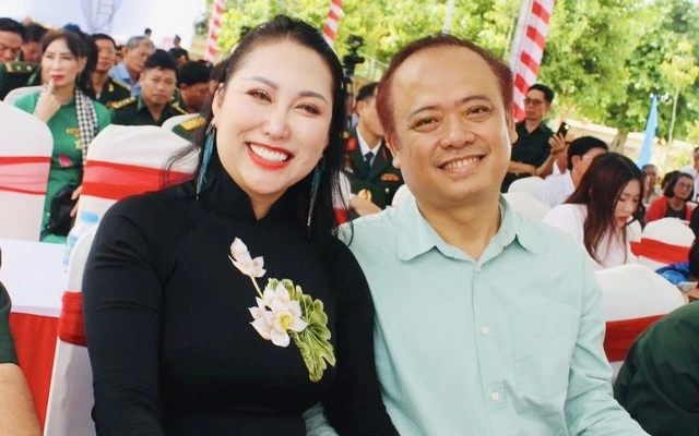 Phi Thanh Vân chia sẻ triết lý sống tích cực và hạnh phúc viên mãn bên gia đình