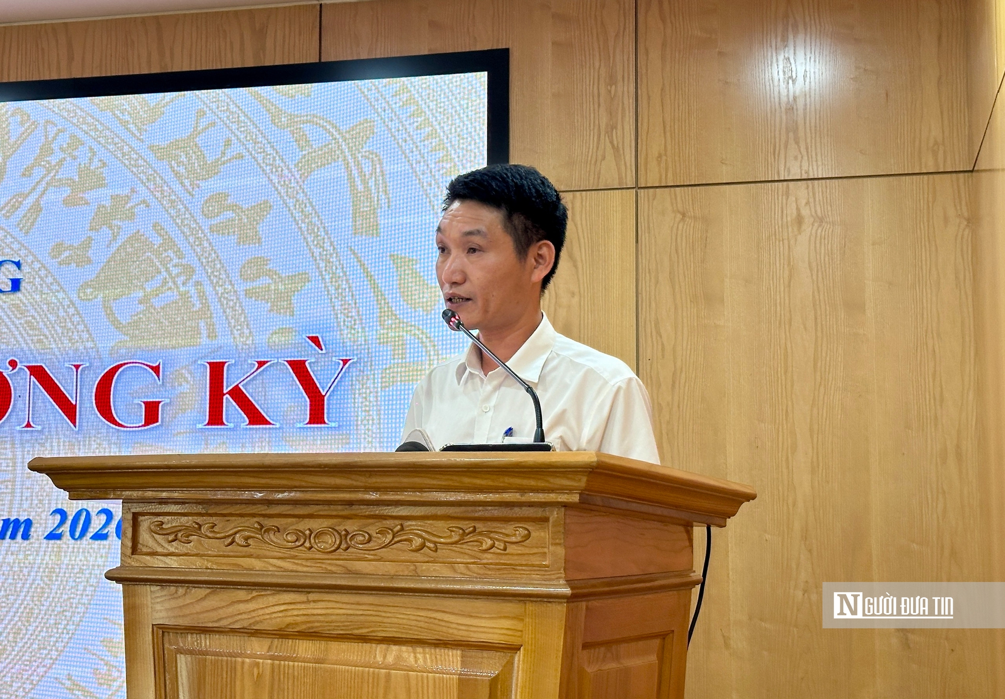 Bộ C&ocirc;ng Thương giải th&iacute;ch l&yacute; do điều h&agrave;nh gi&aacute; xăng dầu l&uacute;c nửa đ&ecirc;m- Ảnh 1.