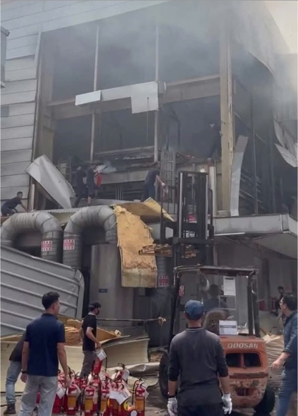 Khẩn trương điều tra vụ nổ lớn trong khu c&ocirc;ng nghiệp Bắc Ninh khiến 2 người bị thương- Ảnh 2.