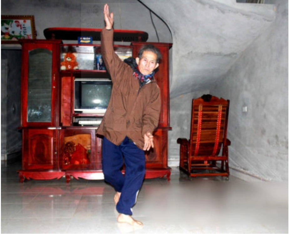 Bí ẩn dị nhân “dạ dày không đáy”: Tráng miệng 30 quả trứng vẫn gầy, khoa học chưa thể lý giải - Ảnh 2.